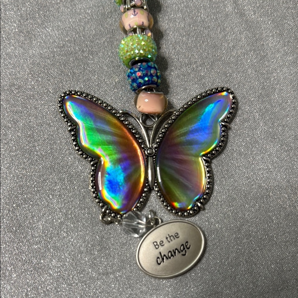 🦋✨ Holographic Butterfly Rearview Mirror Hanger – Boho Car Charm - Picture 7 of 9